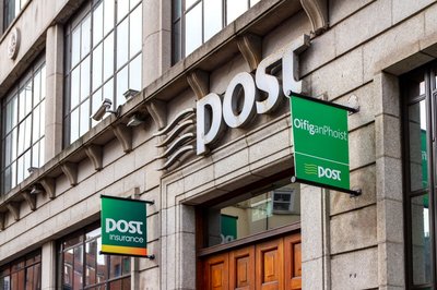 Post office building